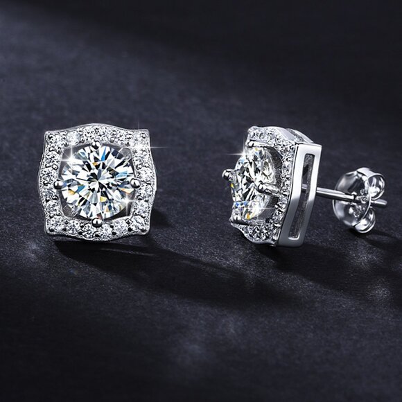 💎 NEW Certified 1ct. t.w.Dazzling Moissanite Unique Rhombus - Picture 1 of 6